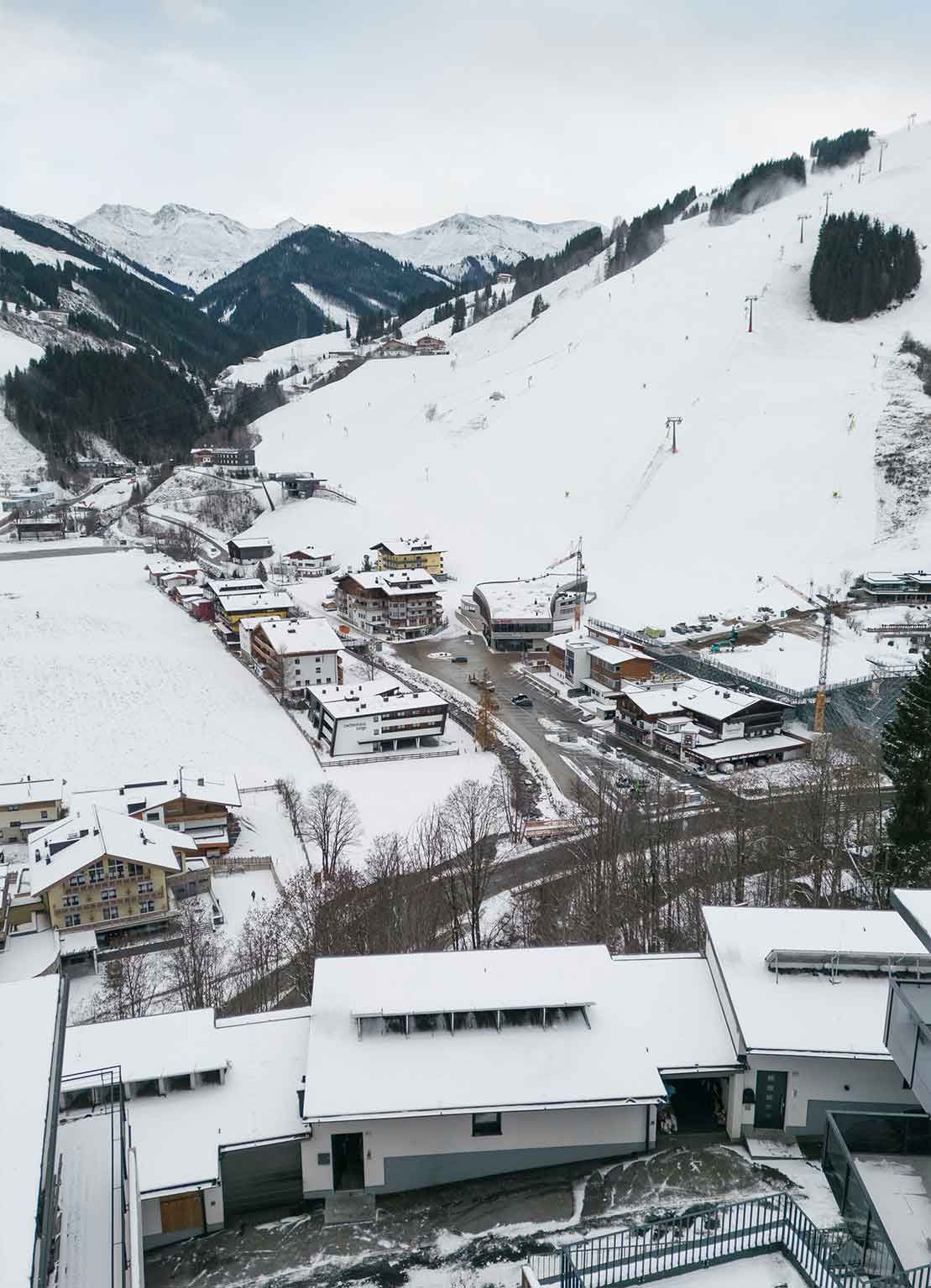 Blick von der EAGLE Suite ins Glemmtal